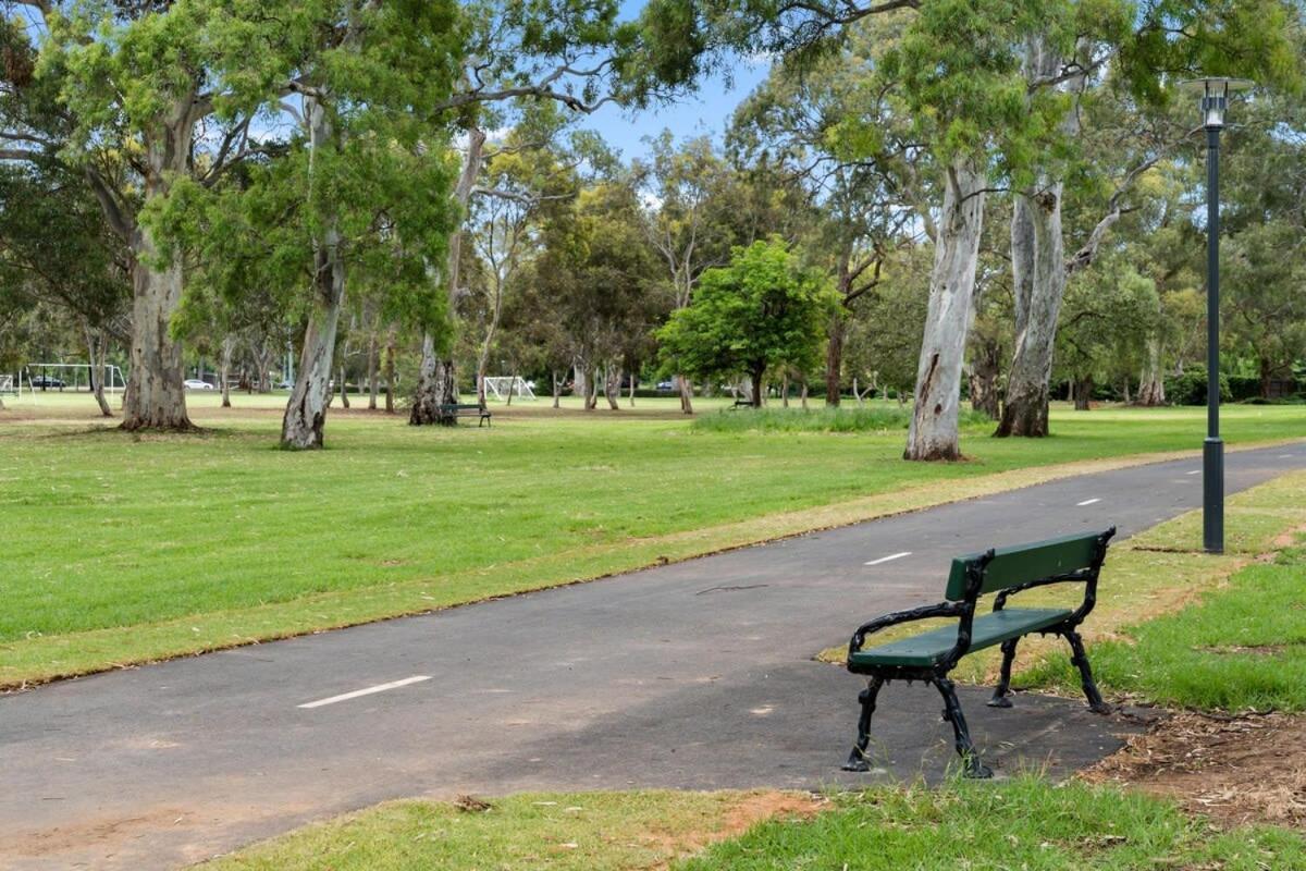 Renovated 1br Unit Cbd Parking Wi-fi South Tce *