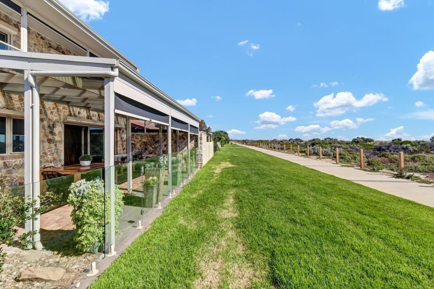 Beachfront At Sandpiper - A Spacious Coastal Escape Adelaide