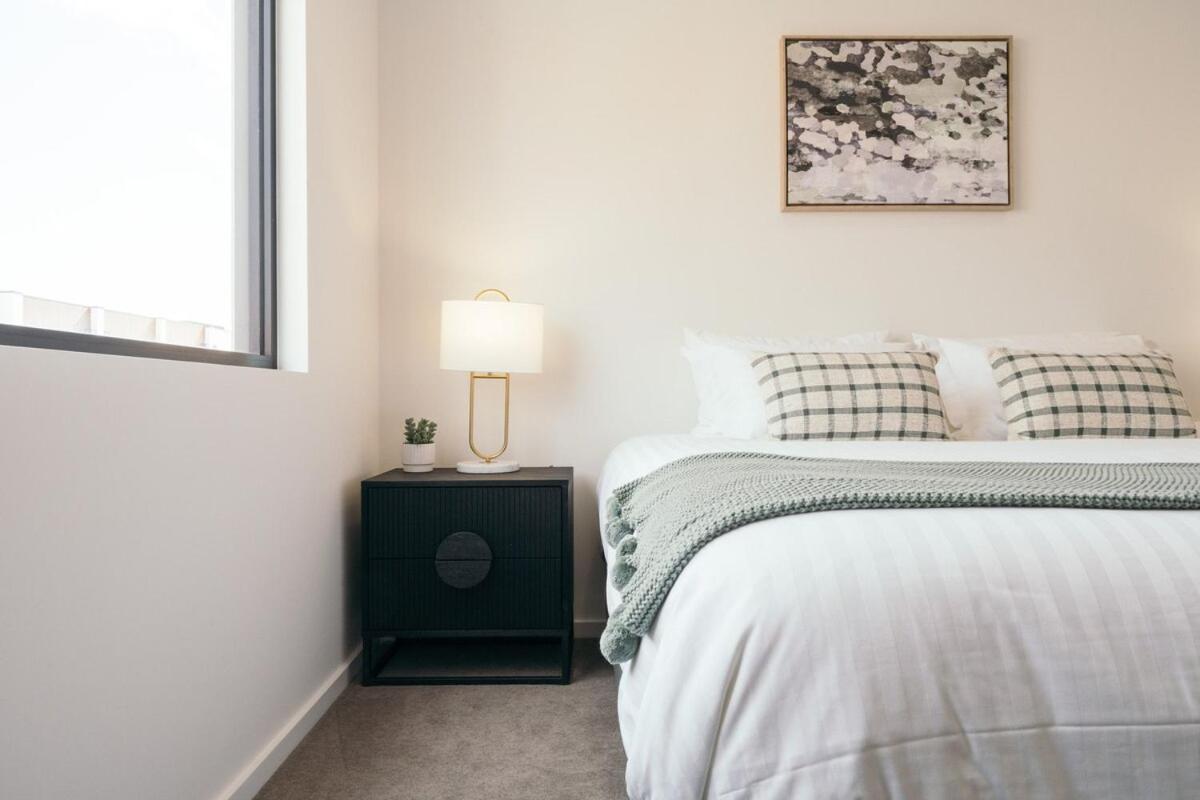 Lusso - Rooftop Views 3br 3bth 4 Level Townhouse *