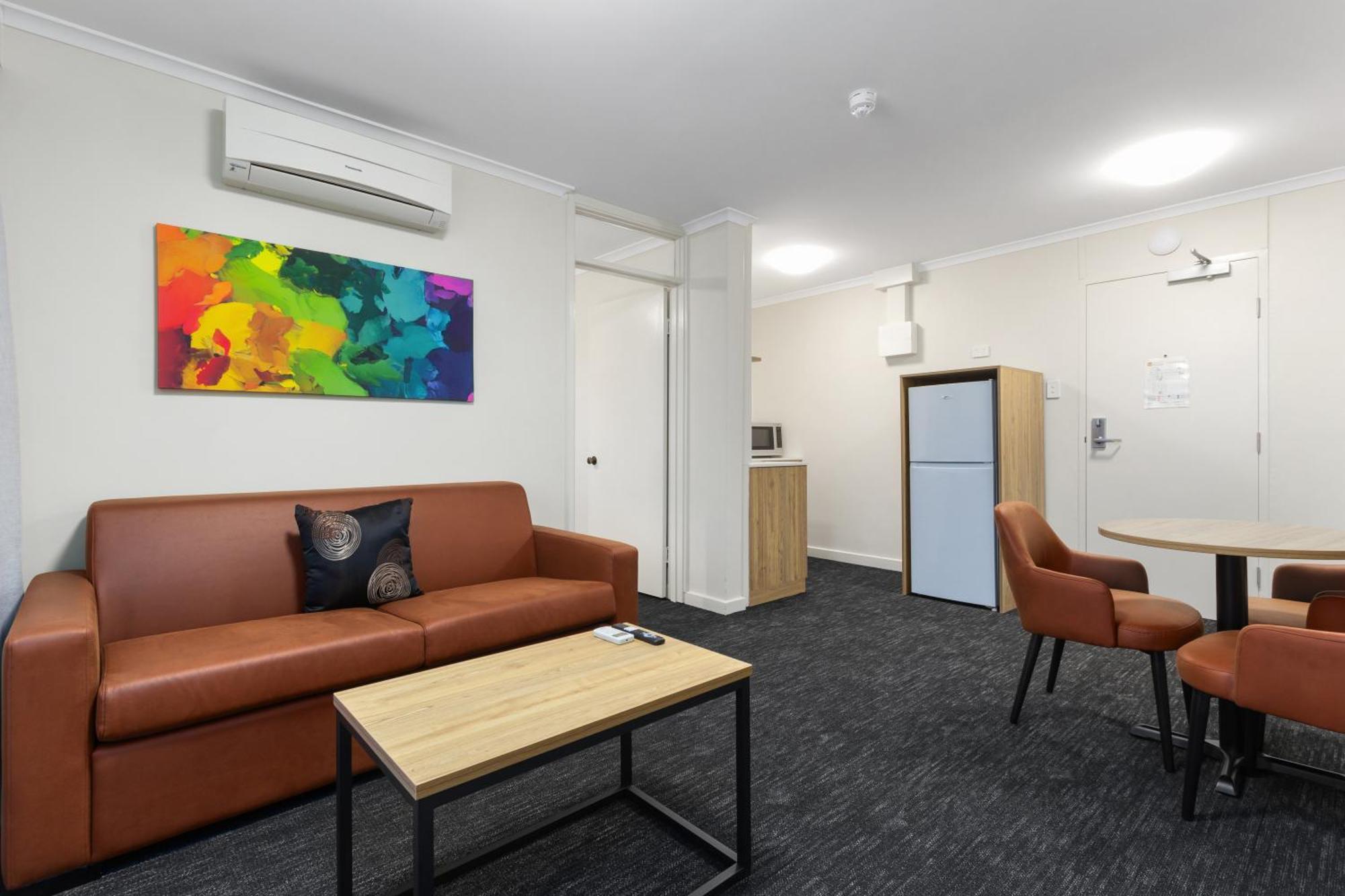 Hotel Econo North 3*