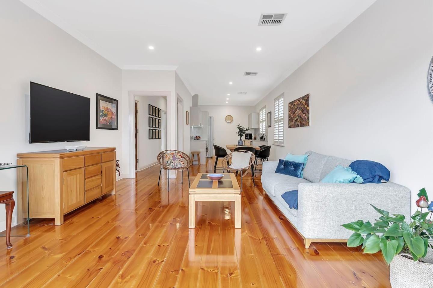 Gladstone Gardens - Family Comfort In North Brighton Holiday home