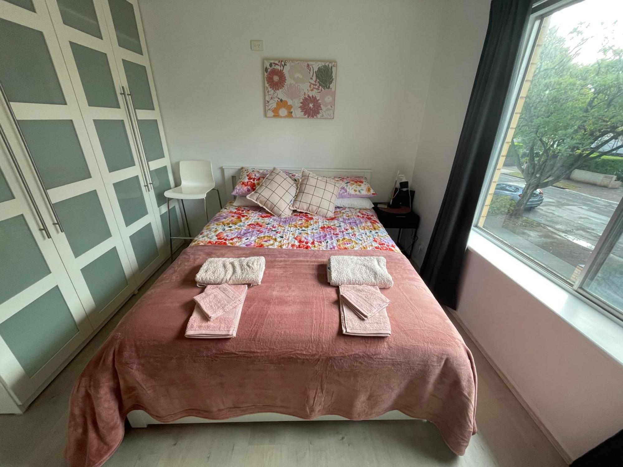 Apartment Cosy 2-bedroom In Tree-lined Highgate With Free Parking, Wi-fi, Workspace & Netflix