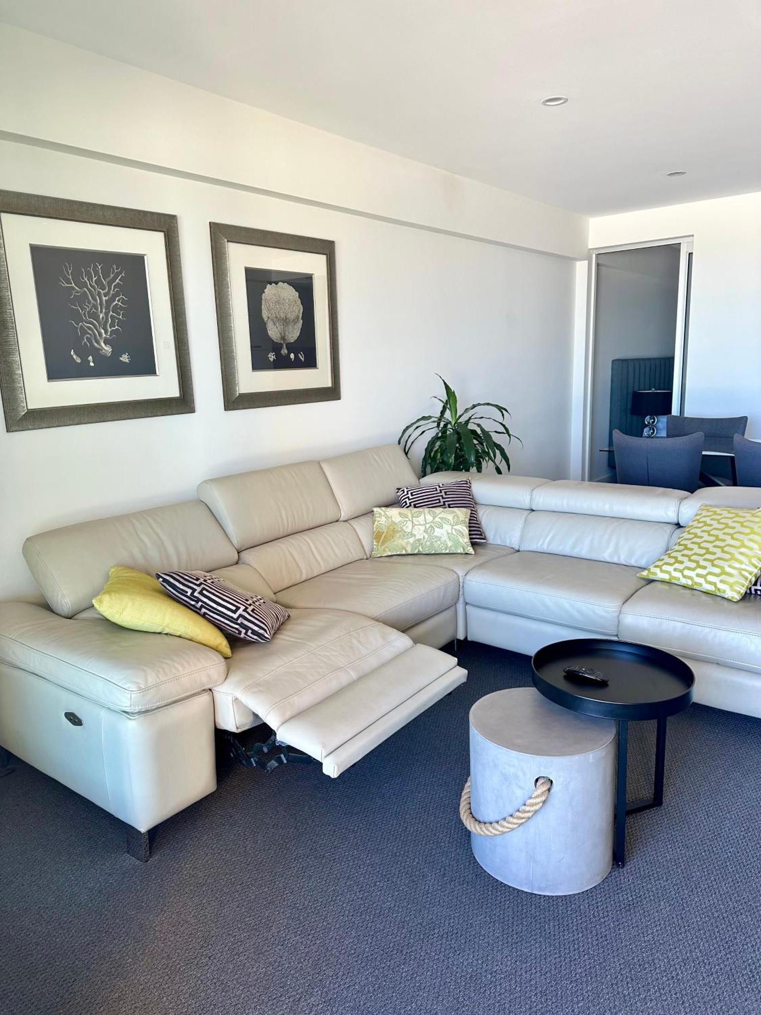 Absolute Beachfront At The Pier Glenelg Apartment Adelaide