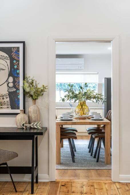 Ambrosia - Designer 3br Wifi Adelaide