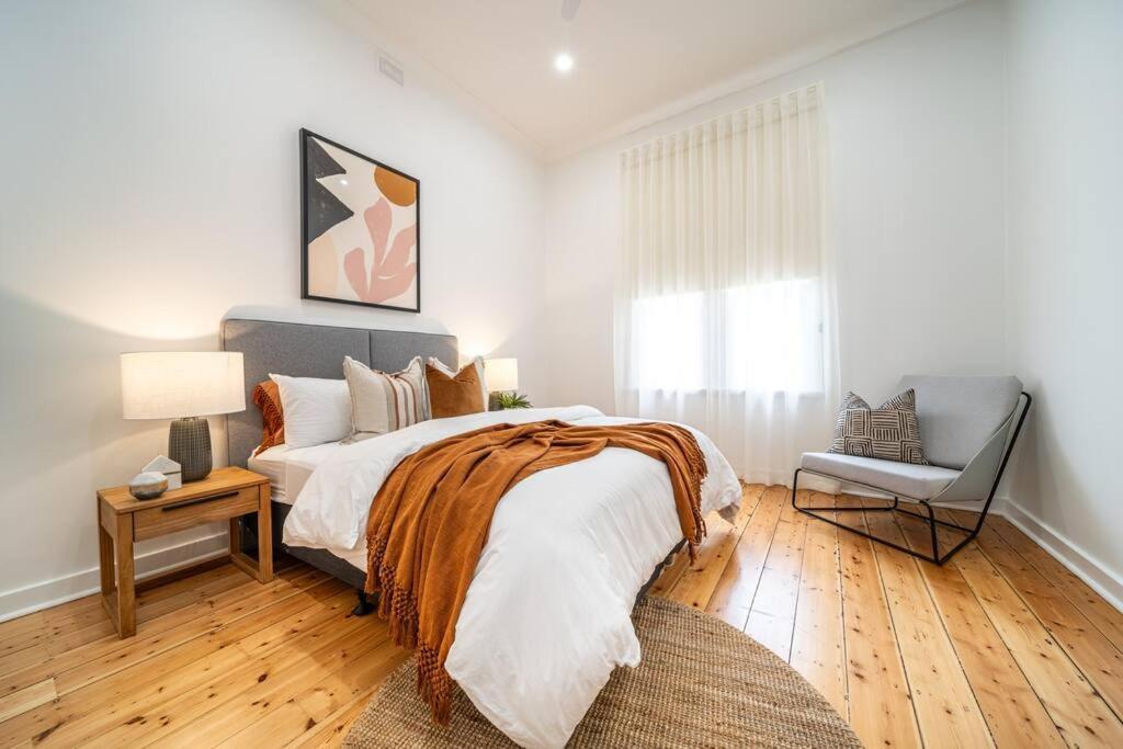 Ambrosia - Designer 3br Wifi *