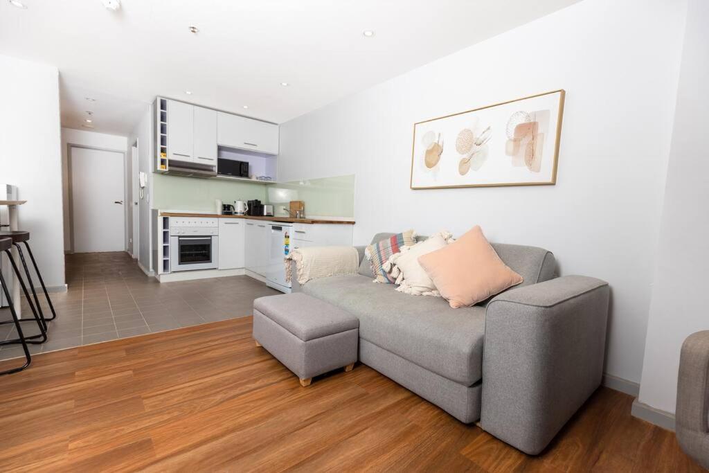Apartment Central Getaway, On Rundle St Adelaide