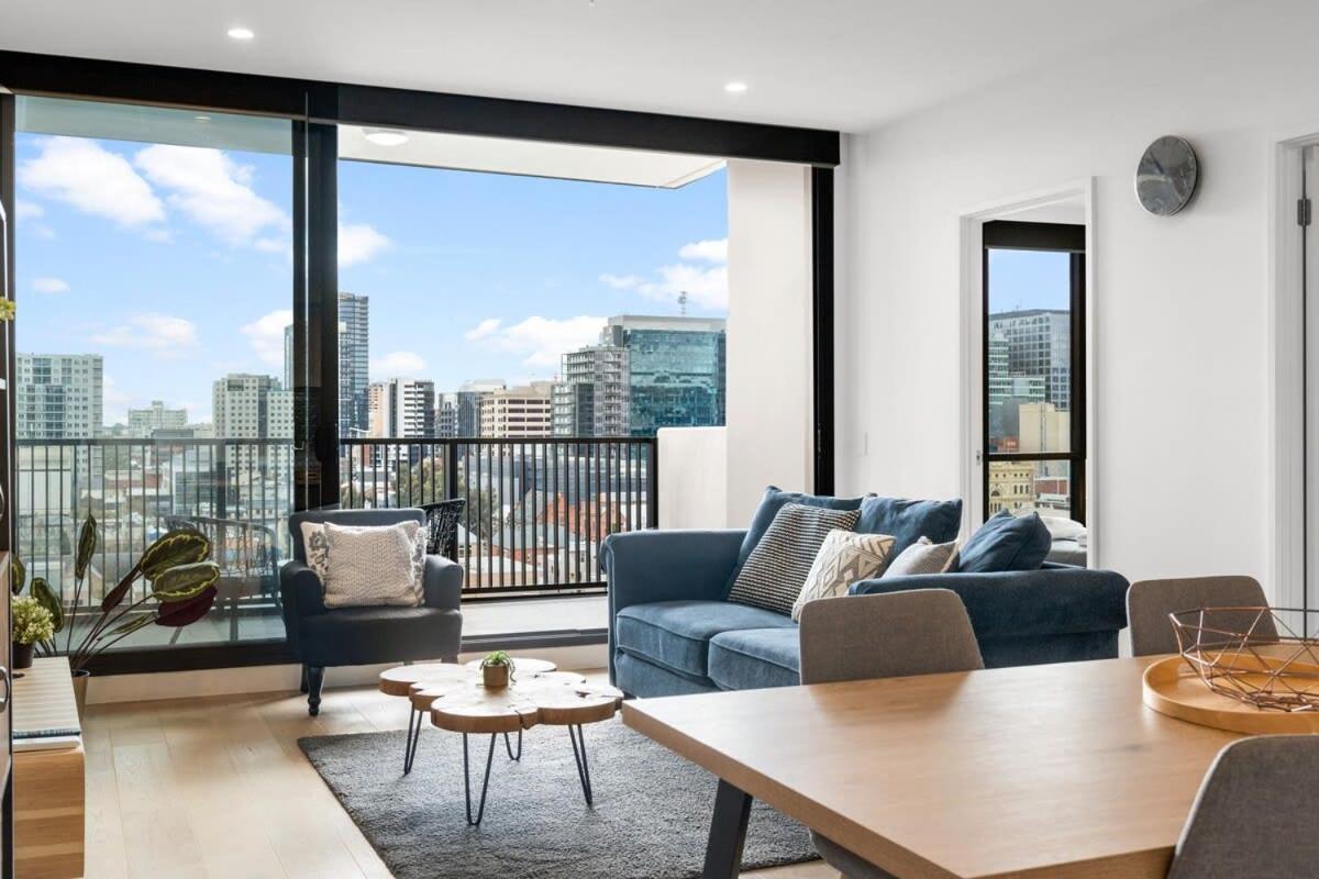 Pure Elegant City Apt -free Parking- Wifi- View Apartment Adelaide
