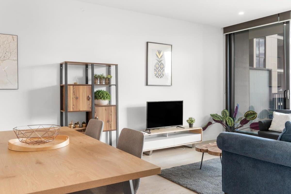 Pure Elegant City Apt -free Parking- Wifi- View * Adelaide