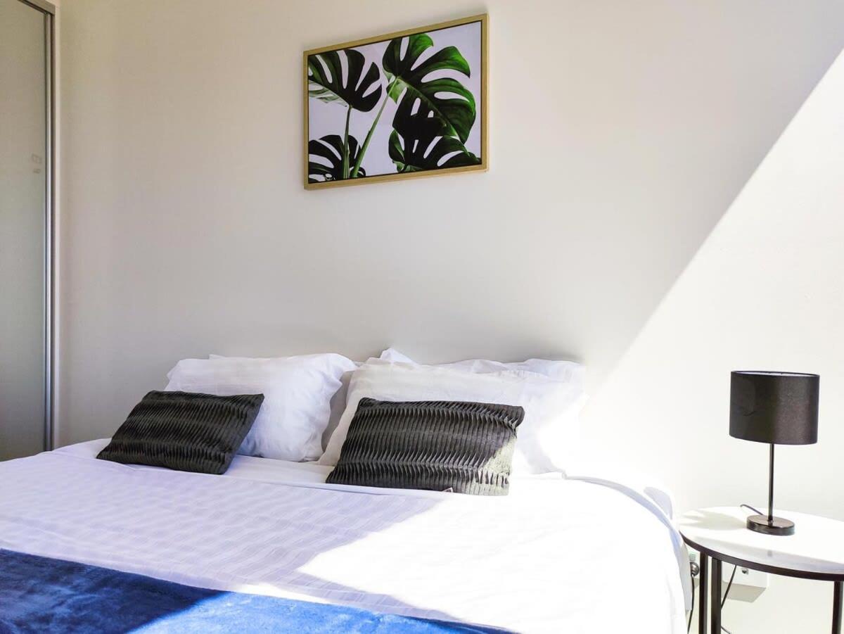 Charming Rundlemall Apartment *