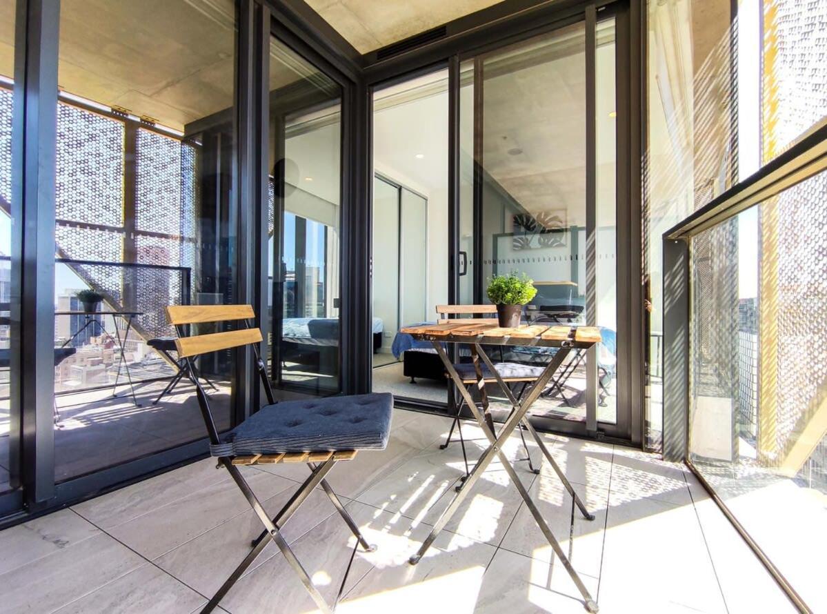 Charming Rundlemall Apartment *