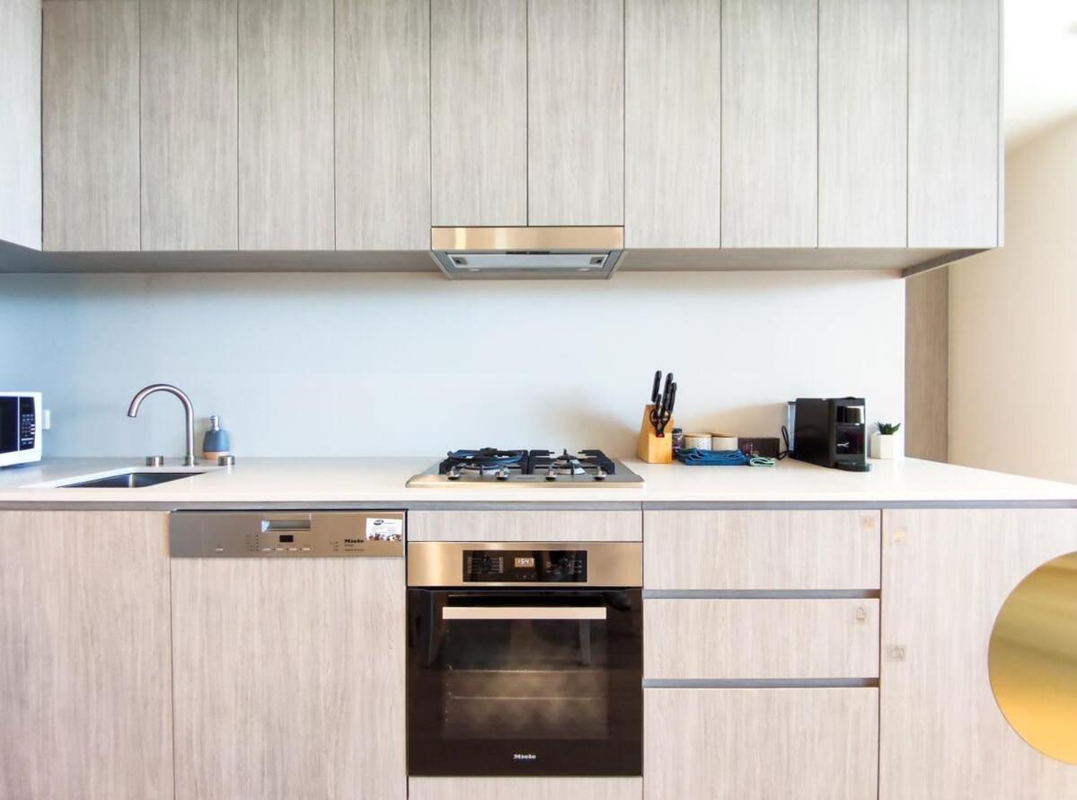 Charming Rundlemall Apartment Adelaide