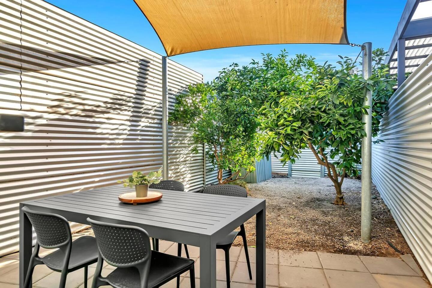 Holiday home 'the Cosy Corner' Classic Haven With Modern Comforts