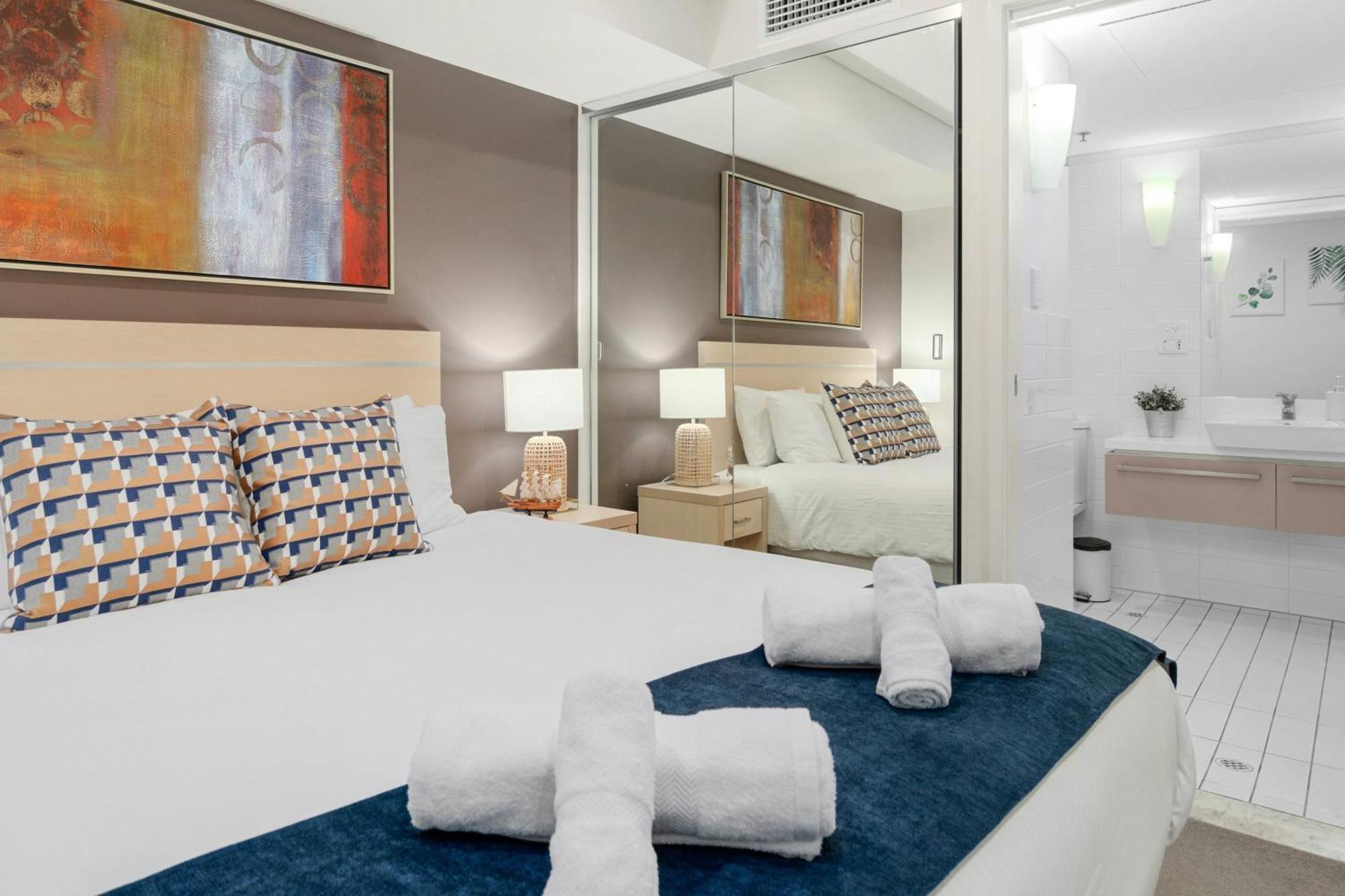 1br Retreat In The Heart Of North Terrace Wifi Apartment