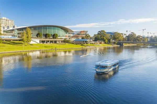 1br Retreat In The Heart Of North Terrace Wifi * Adelaide