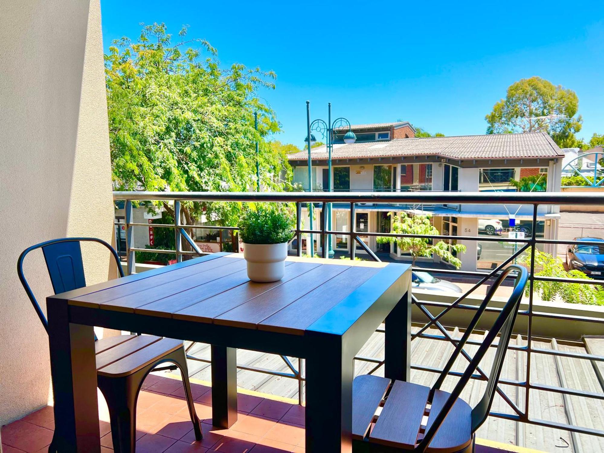 Holiday home Big Free Wifi Gated Parking Aircon