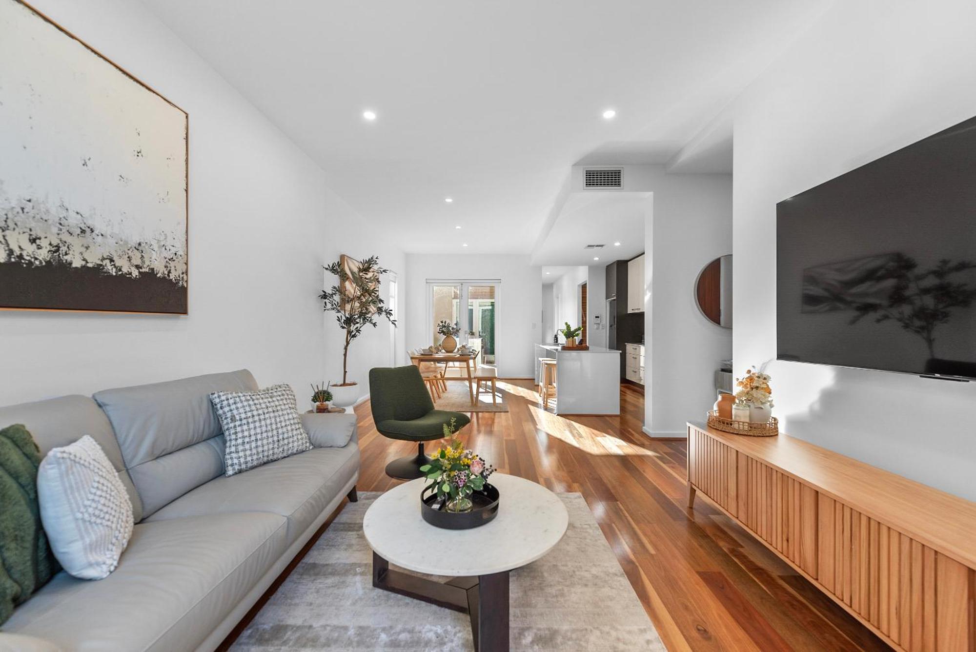 Stylish Home, Family - Walk To Pub,cafes, 1km Cbd! * Adelaide