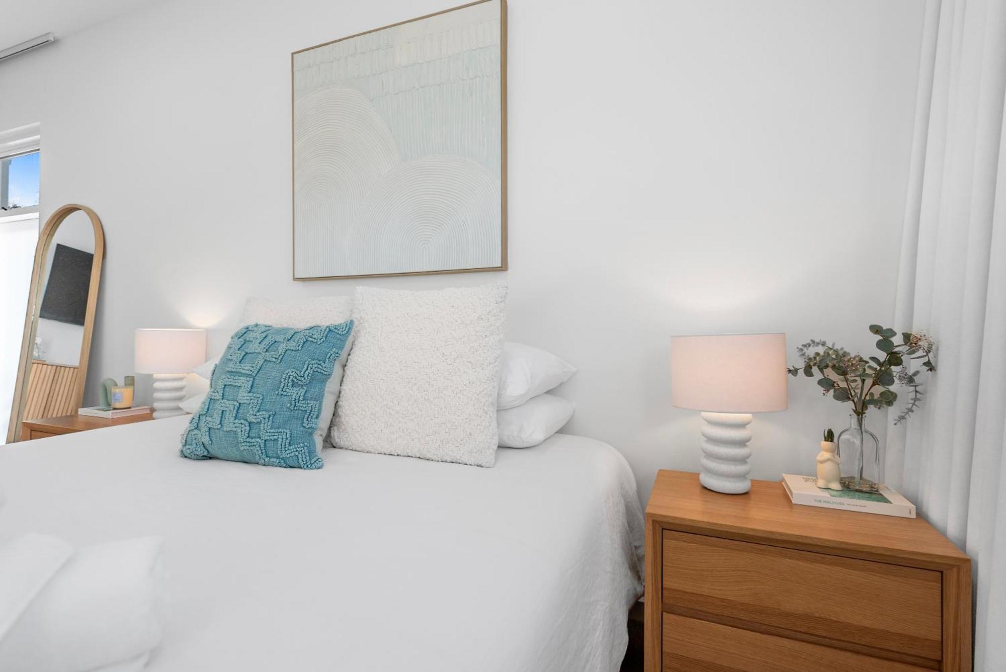Stylish Home, Family - Walk To Pub,cafes, 1km Cbd! * Adelaide