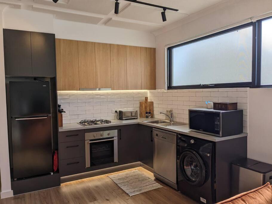 On Mattingley Apartment *