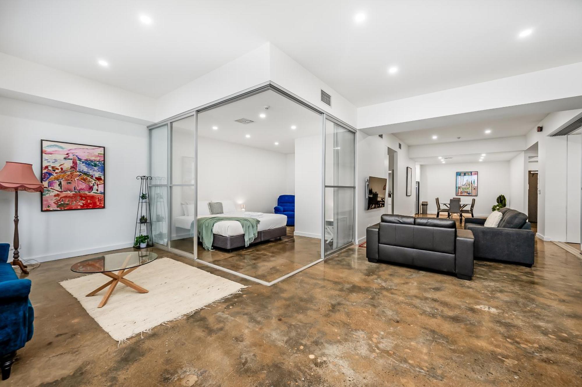 Swainson On Waymouth Apartment