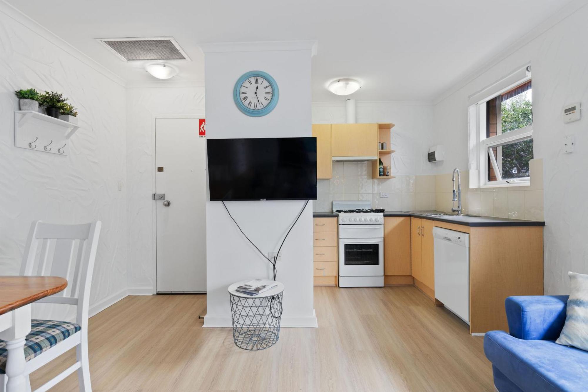 Bayswaterfront Apartment *