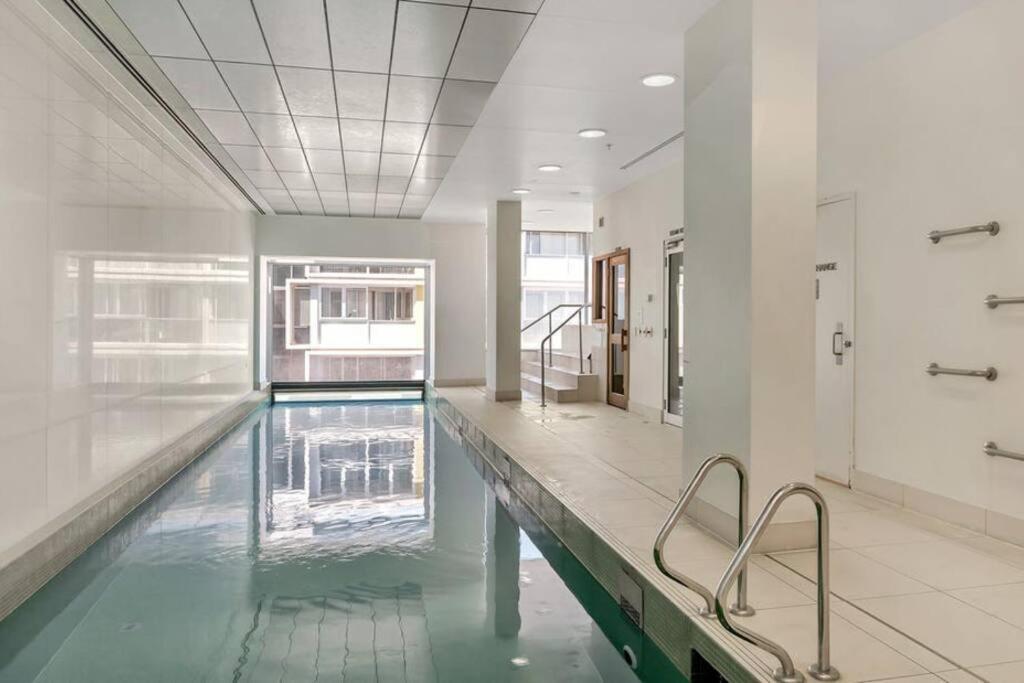 Lovely 1br On Morphett With Pool & Wi-fi * Adelaide