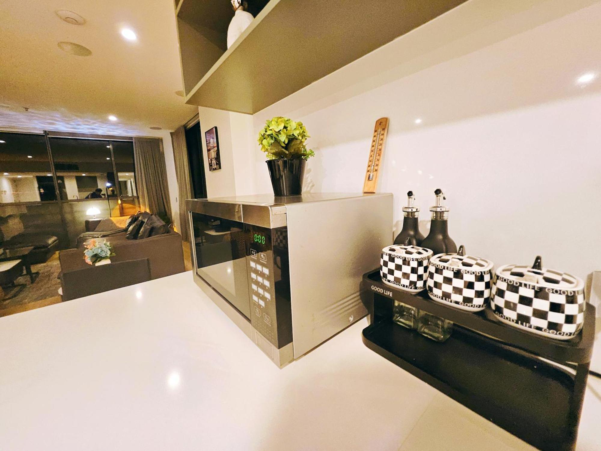 Eden - Fast & Furious 伊甸园 - 速度与激情 Apartment