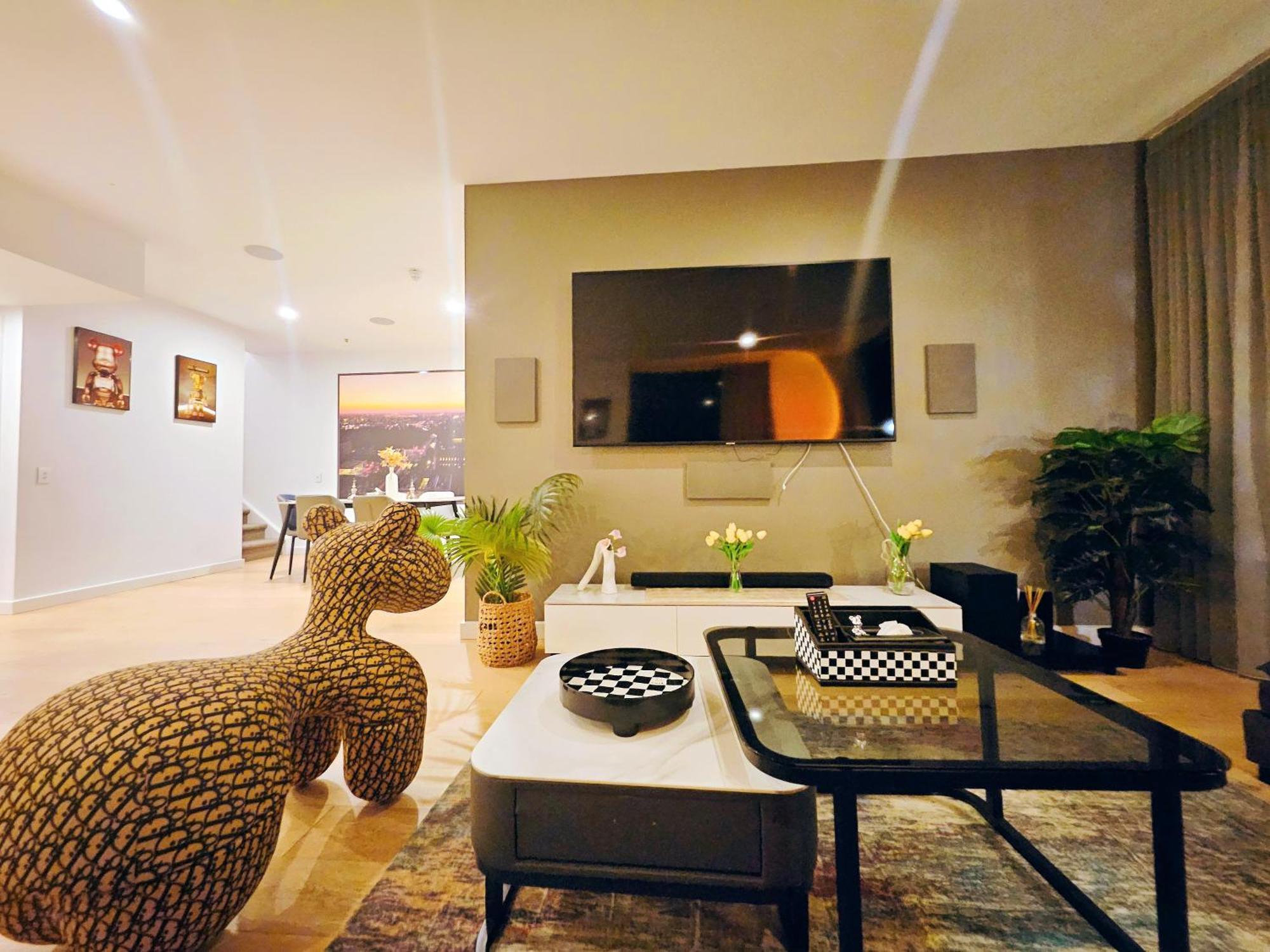 Eden - Fast & Furious 伊甸园 - 速度与激情 Apartment *