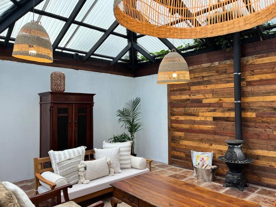 Cozy & Bright Lavender House Villa Adelaide