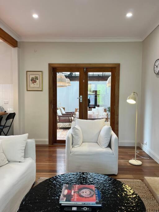Cozy & Bright Lavender House Villa Adelaide