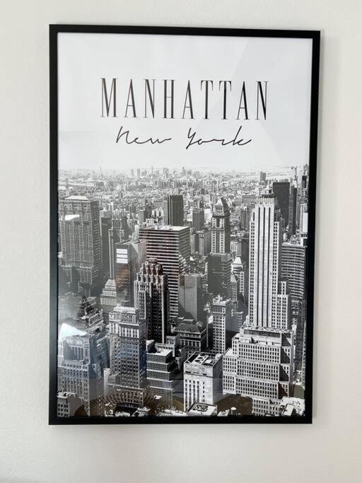 Holiday home Manhattan Style 3 Story Luxury In St Peters