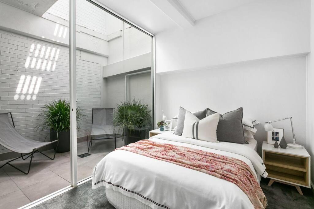 Manhattan Style 3 Story Luxury In St Peters * Adelaide