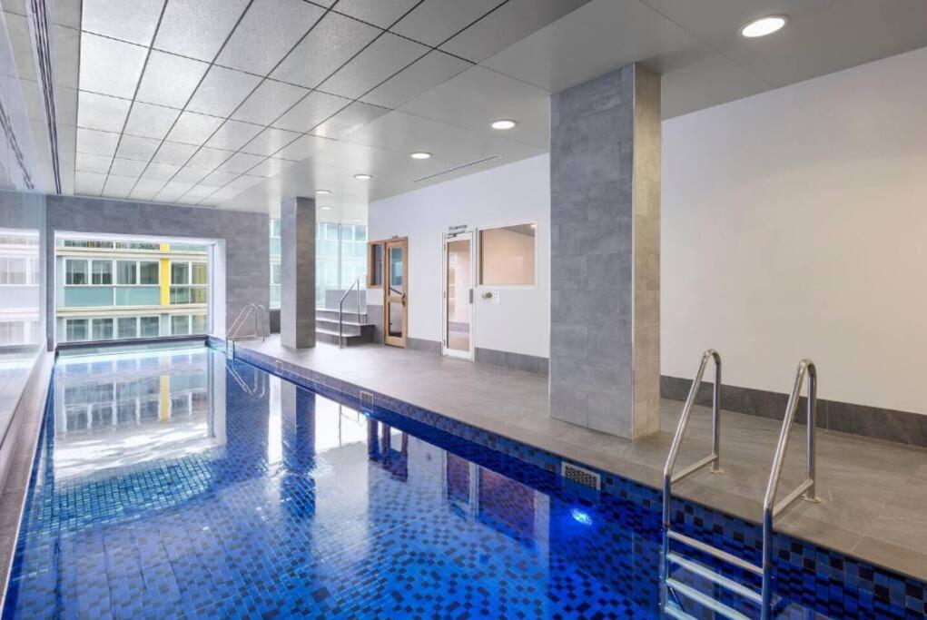 Apartment Luxury 2br In The Heart Of Cbd Adelaide