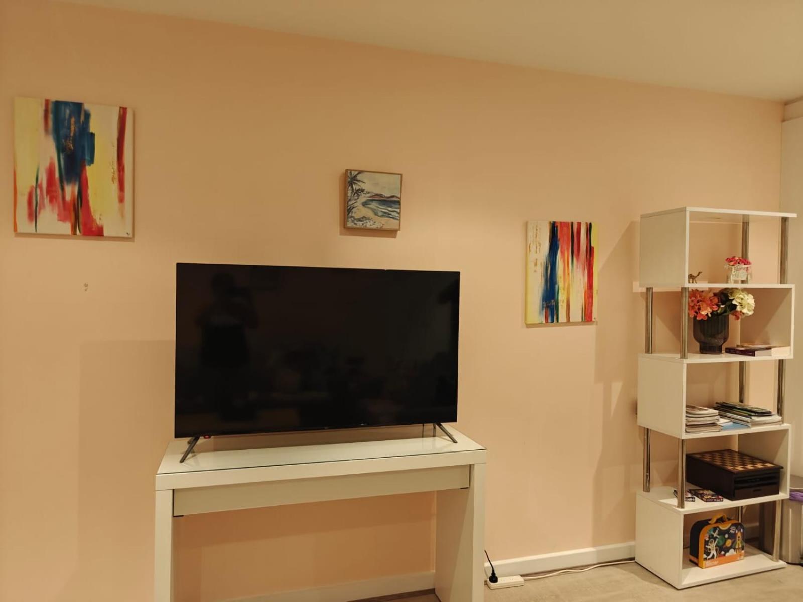 Apartment Luxury 2br In The Heart Of Cbd *