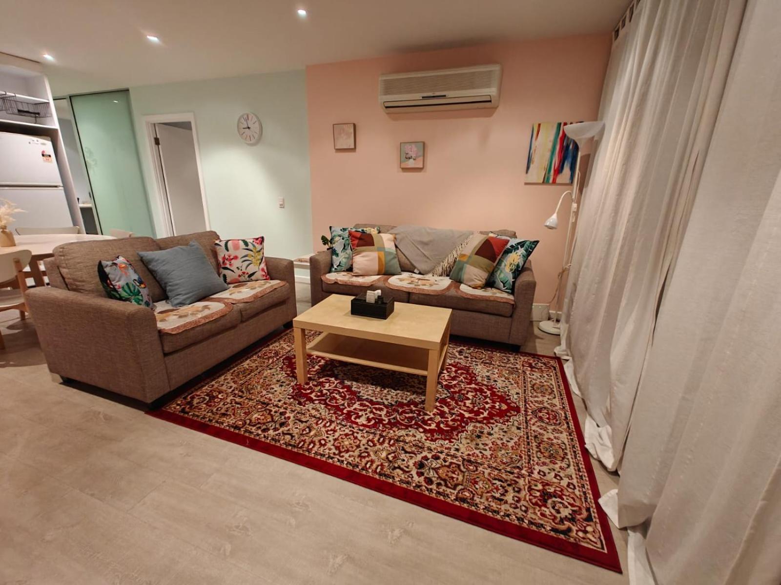 Luxury 2br In The Heart Of Cbd Adelaide