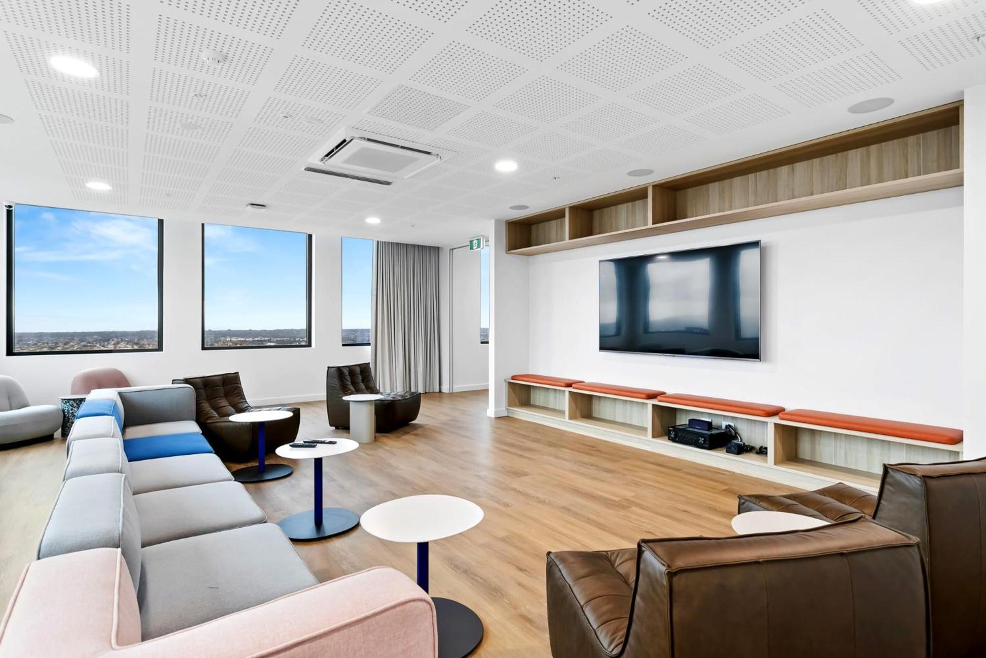 Comfy At Switch Living In The Centre Of *