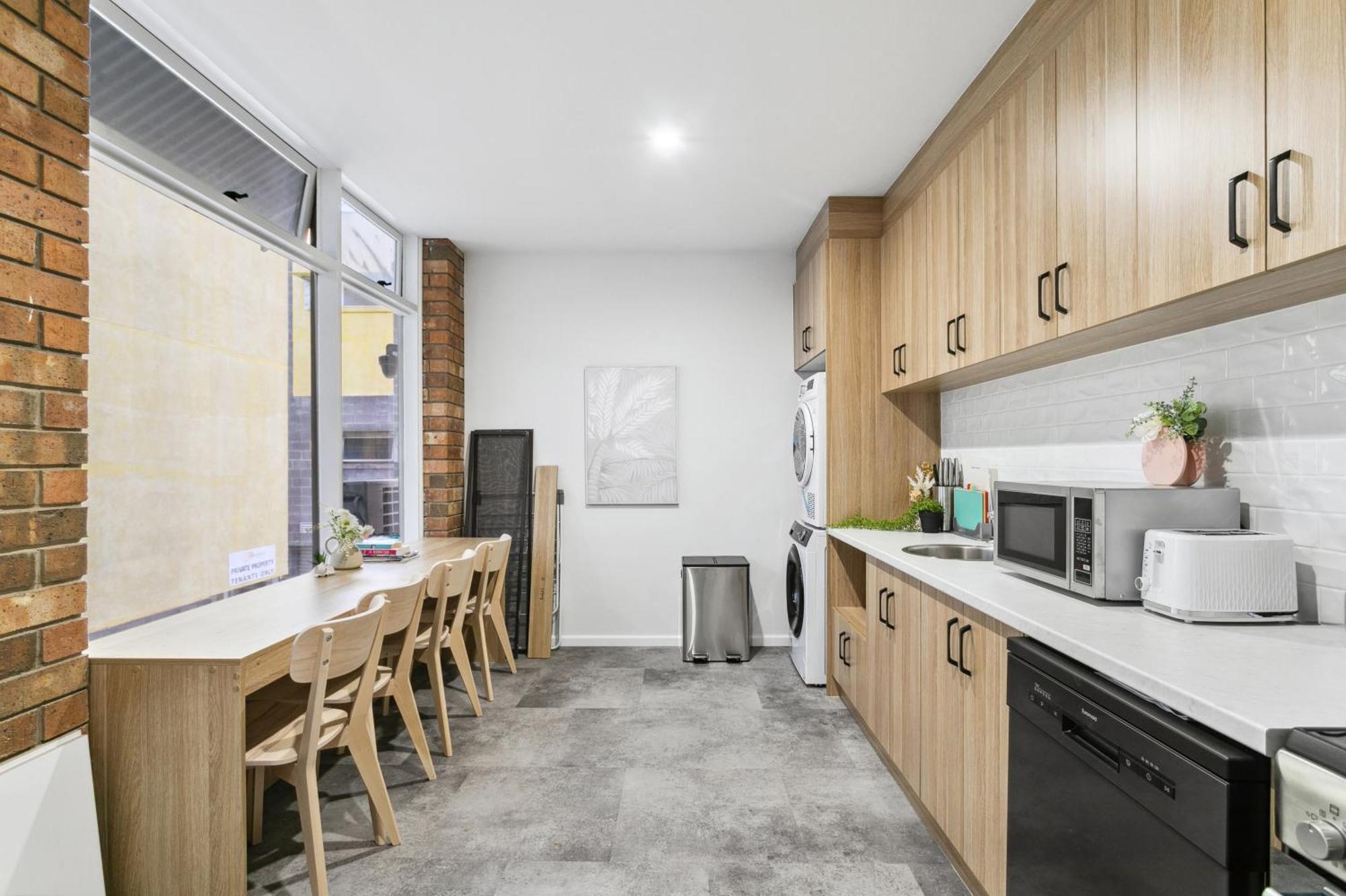 Cozy - Private In Cbd With Shared Facilities * Adelaide