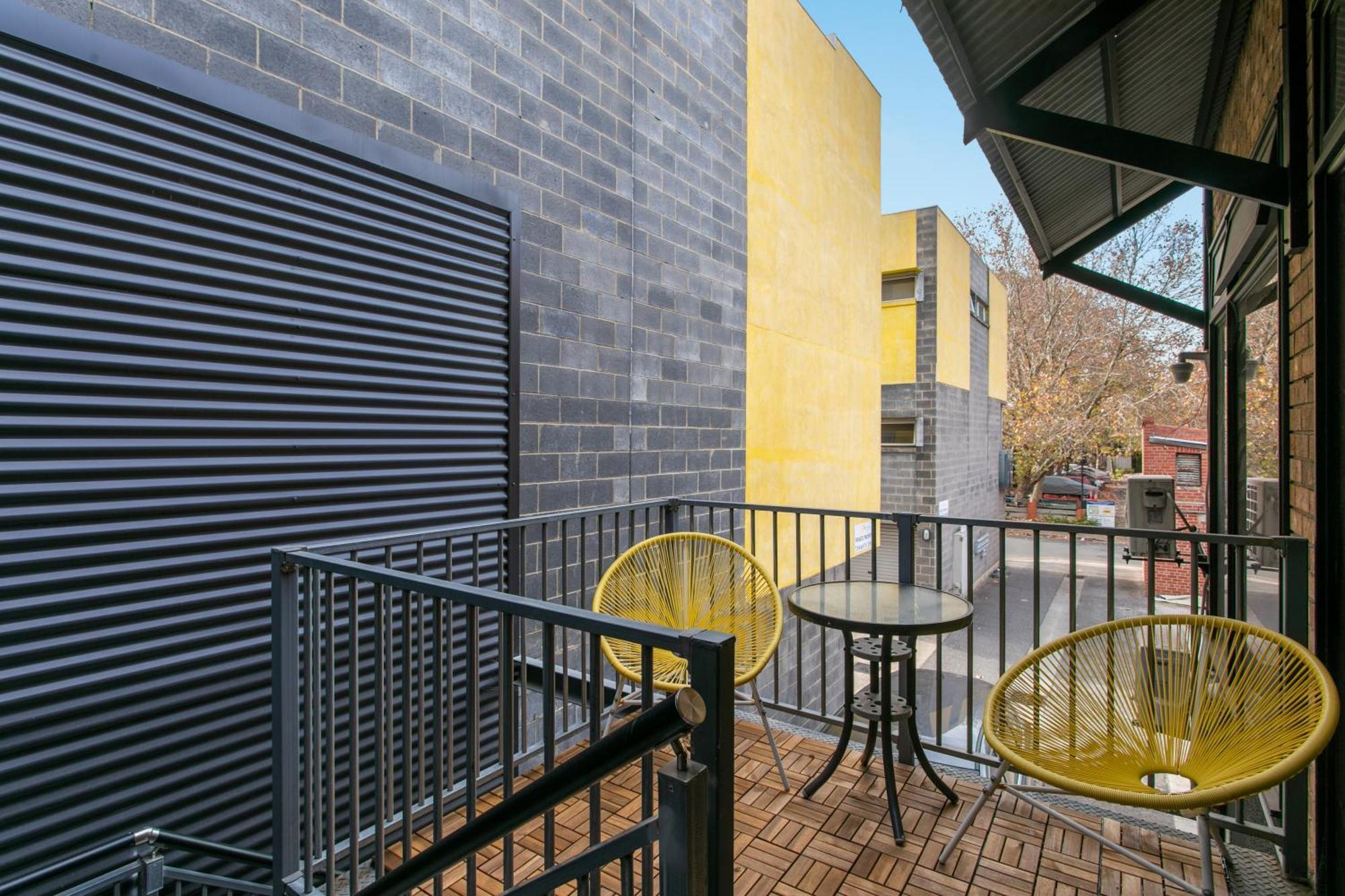 Hostel Cozy - Private In Cbd With Shared Facilities *