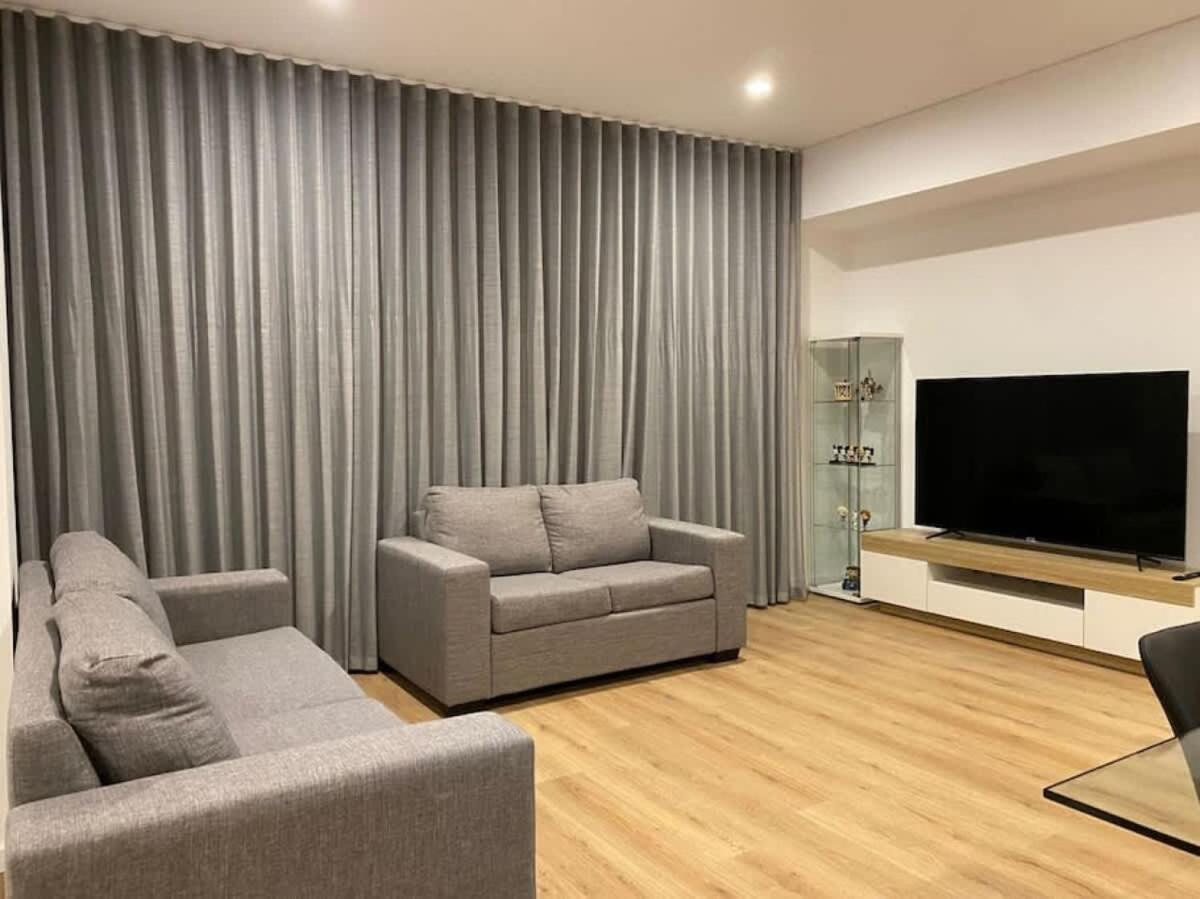 Apartment Luxury 3 Bedroom With Pool-gym-sauna-steam Adelaide