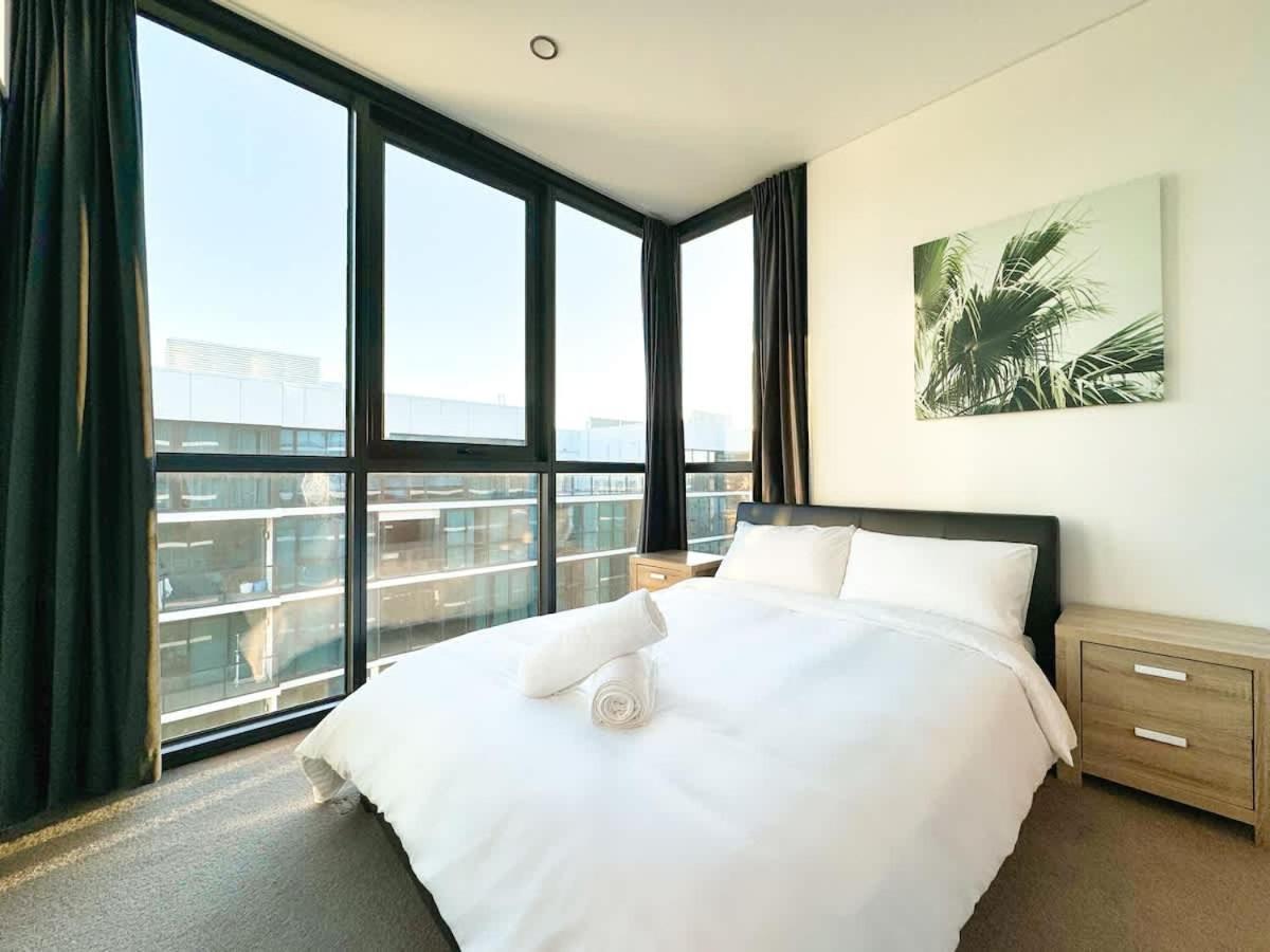 High-rise Heaven - West Franklin Adelaide