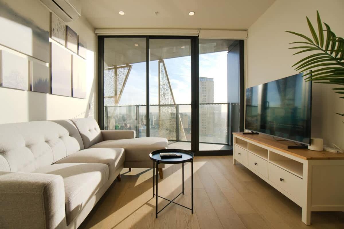 Apartment Elegant New In Vibrant Rundle Mall *