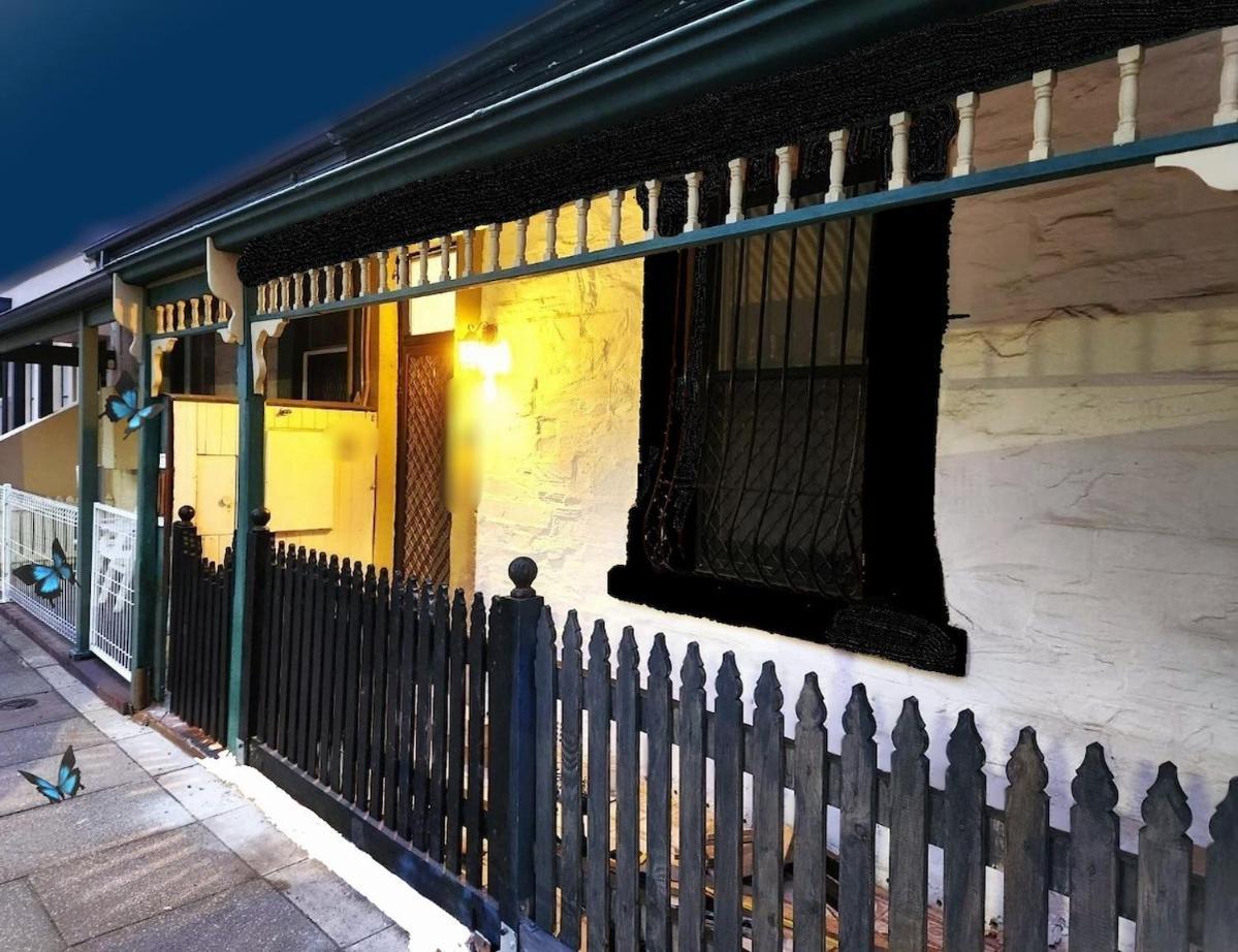 Character 1880s Renovated - Quiet Location * Adelaide
