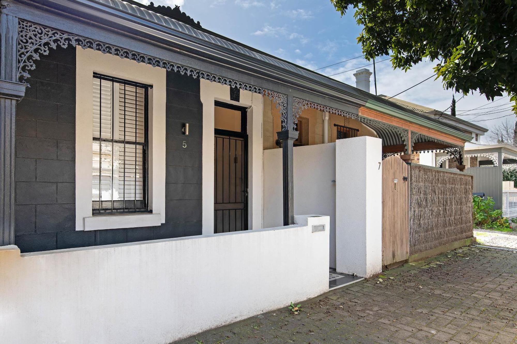 Lovely 2br In Norwood Holiday home