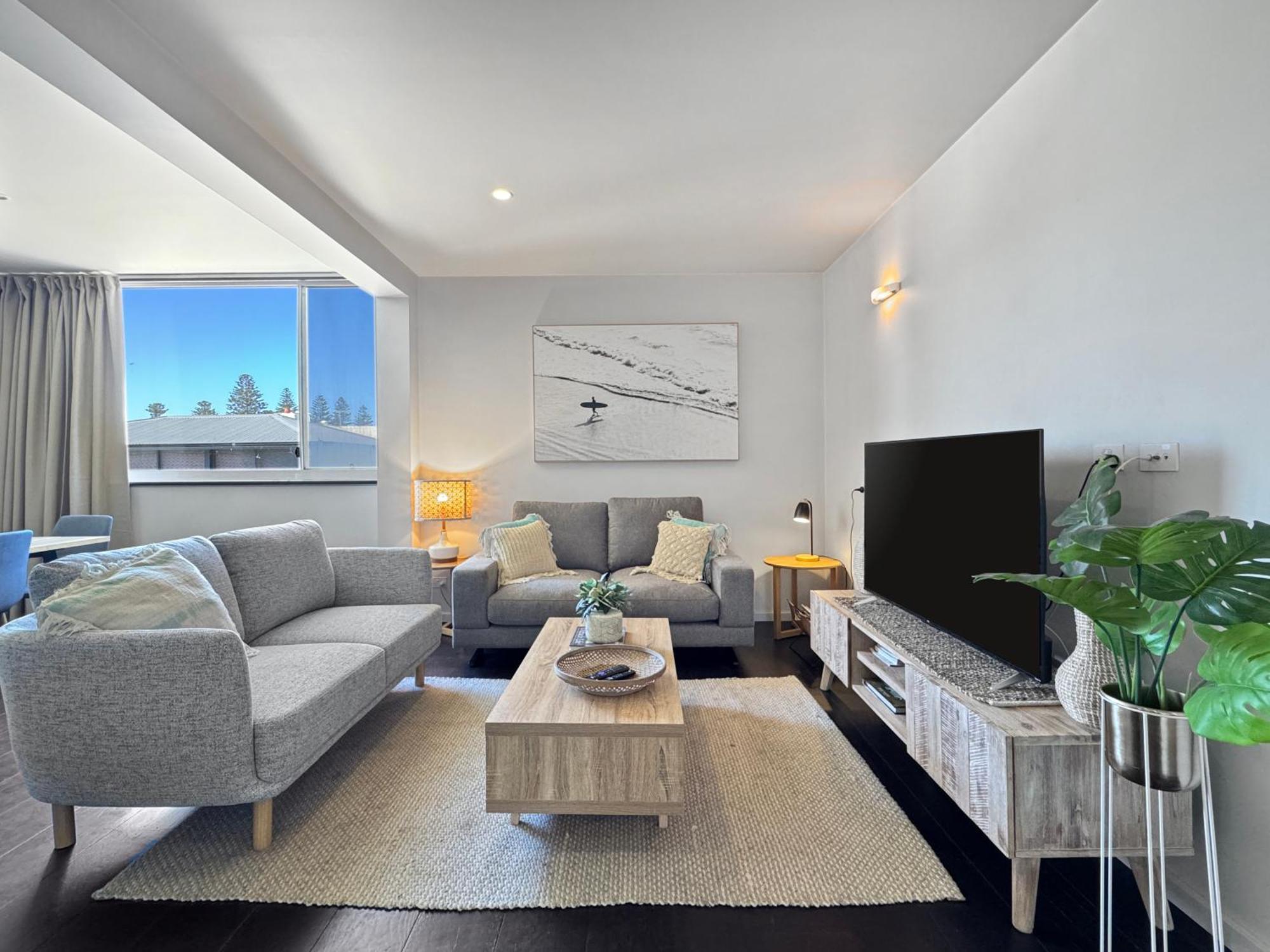The Pad - Breezy Bohemian Oceanfront Oasis Adelaide