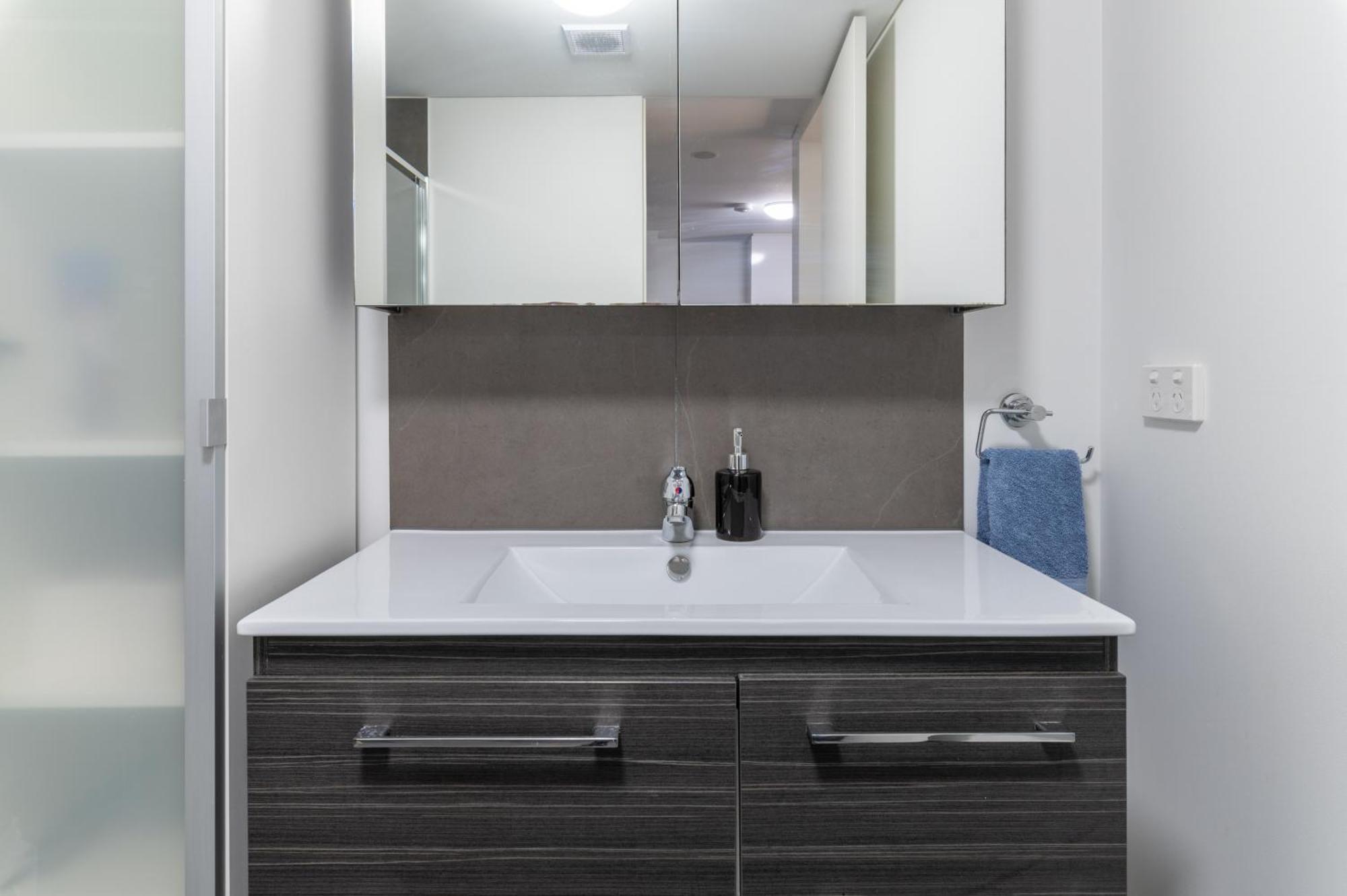 Zen Vibe, Entire Apt, With Study Room, Wifi, Central, Cafe Apartment *