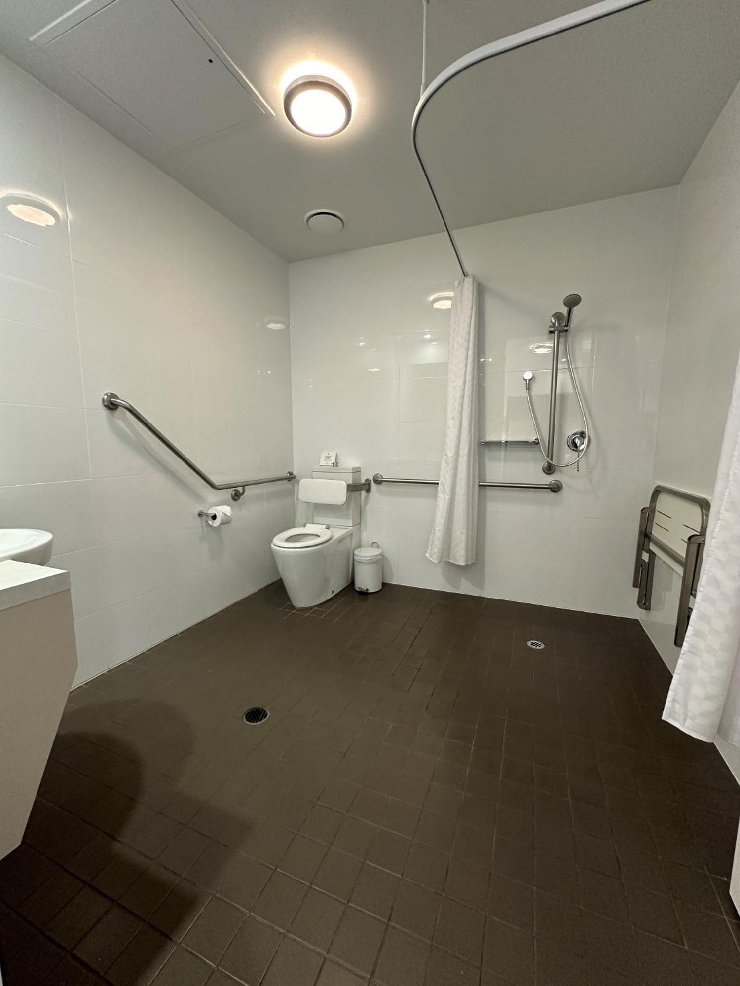 Quest King William South Aparthotel
