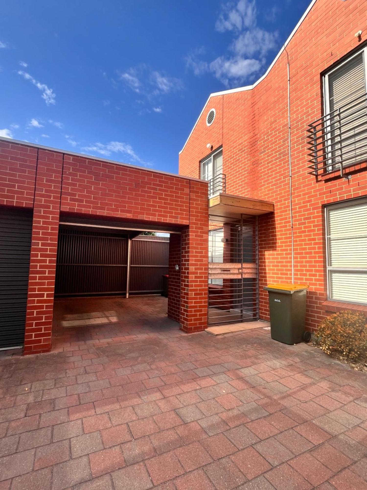 Holiday home Charming Quiet In Adelaide