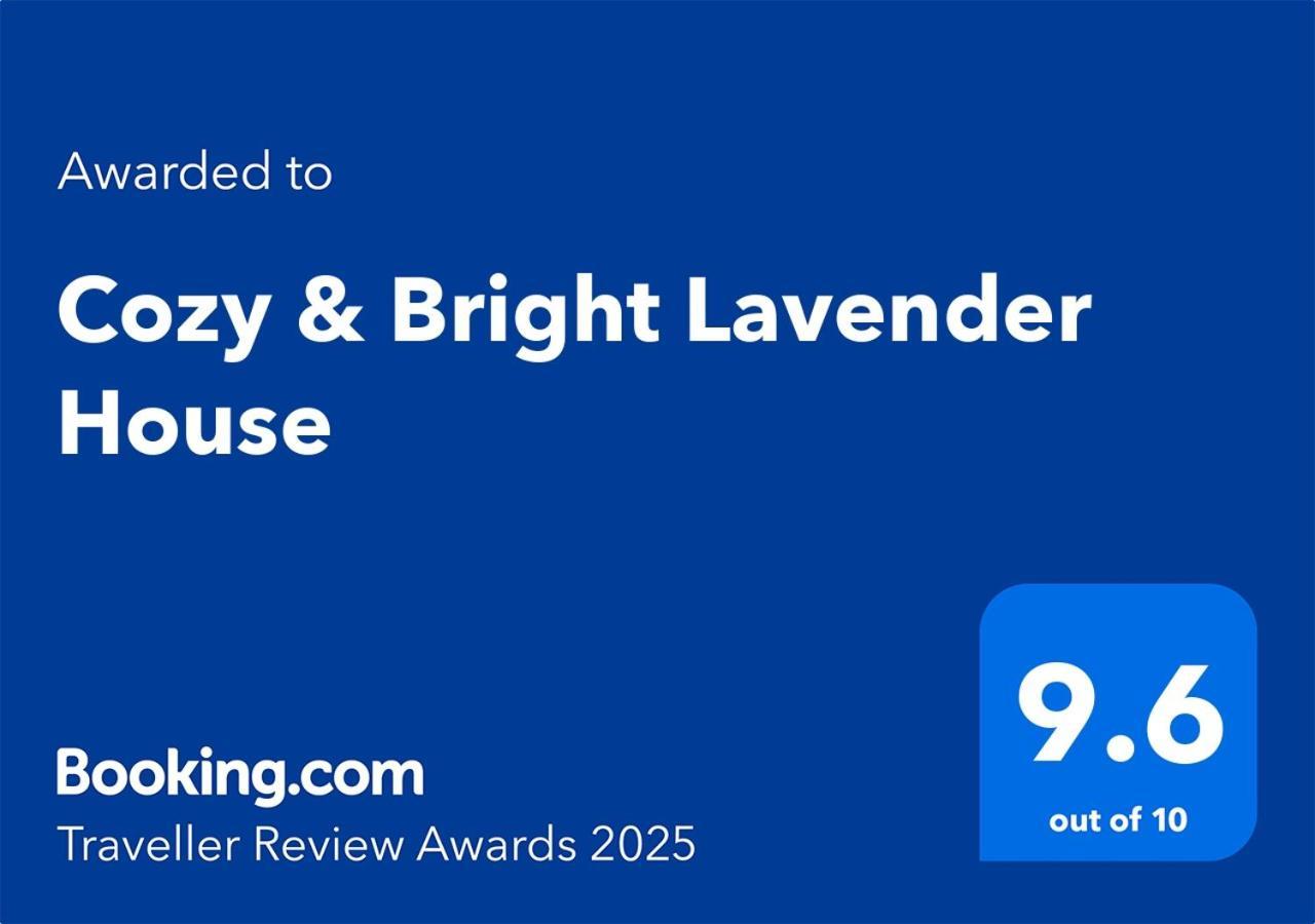 Villa Cozy & Bright Lavender House *