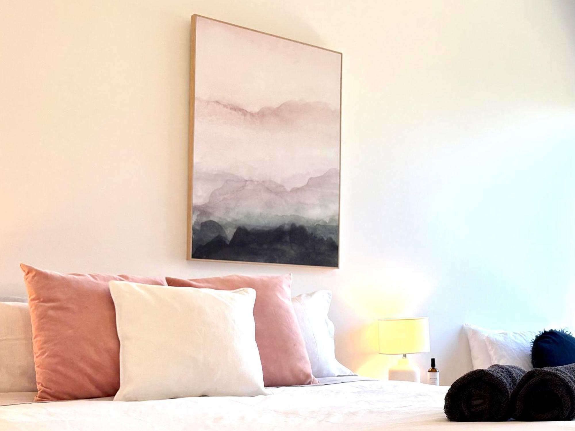 The Bowden Hideaway I Fringe I Sleeps 10 I Free Parking I Walk To Cafe's Holiday home *