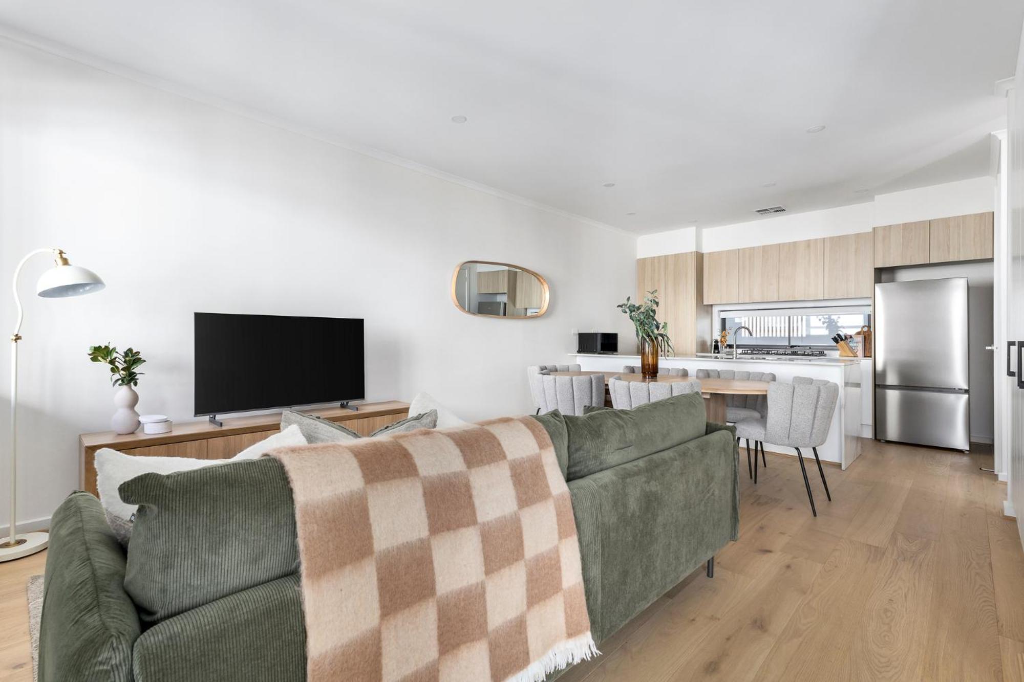 Stafford St By Urban Rest *