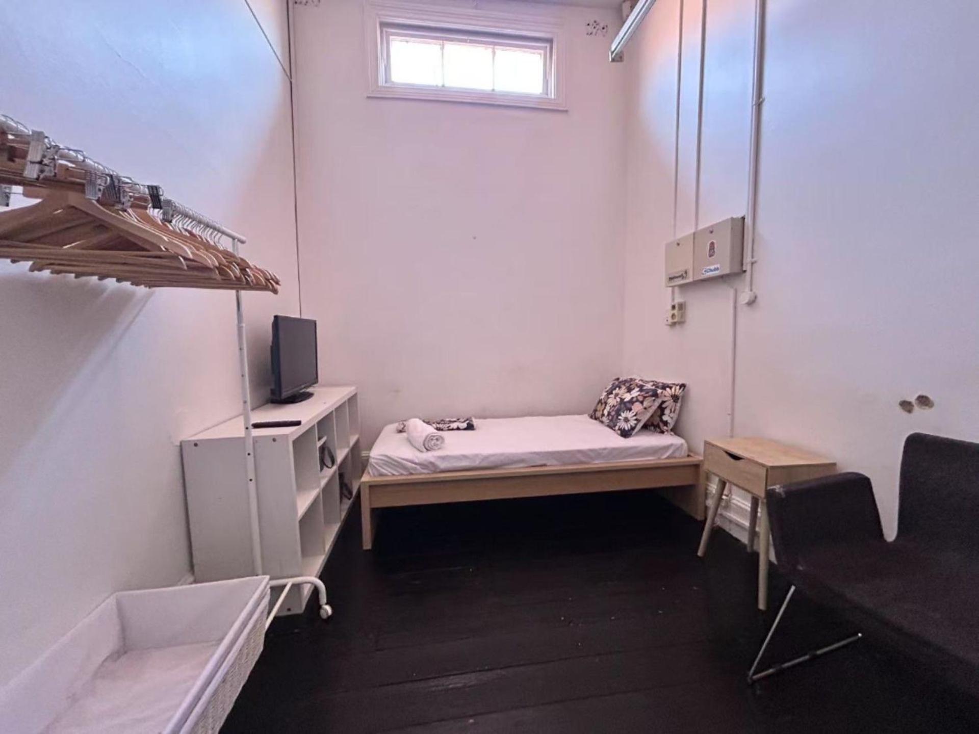 Rob Roy 5 Hostel Adelaide